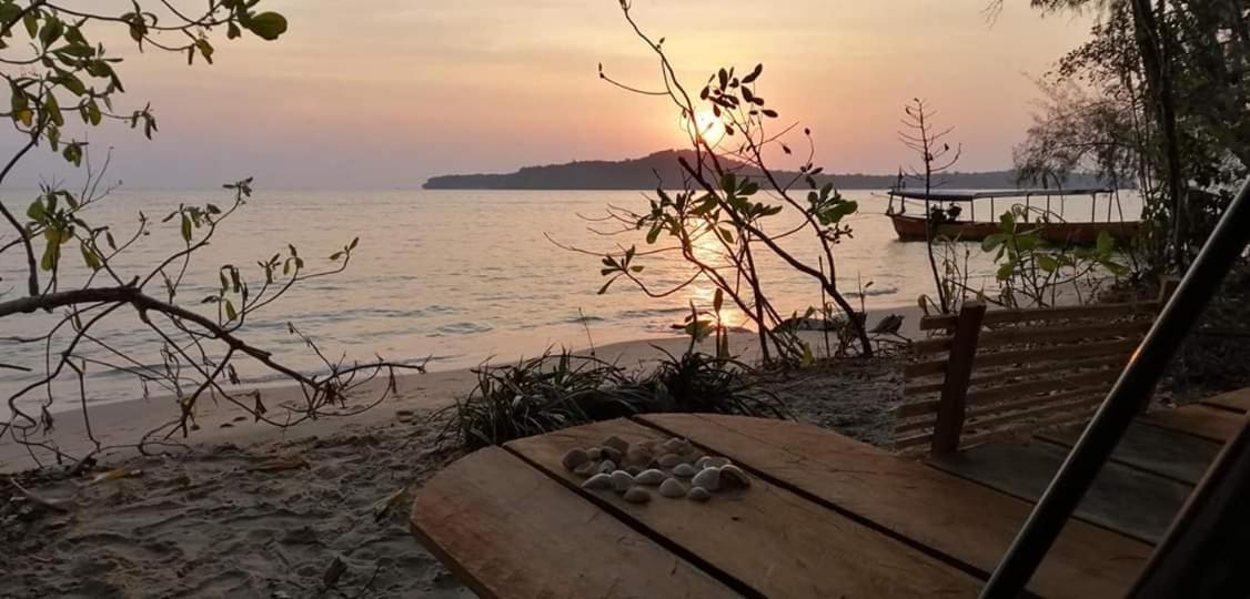 Crusoe Koh Takiev Island Ξενοδοχείο Koh Ta Kiev Εξωτερικό φωτογραφία